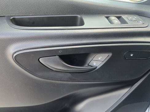 Used 2024 Mercedes-Benz Sprinter 3500 image 19