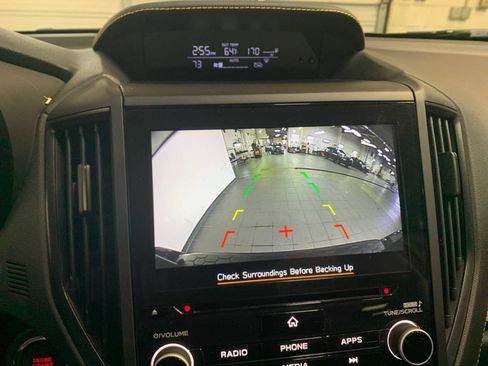 Used 2022 Subaru Crosstrek 2.5i Sport w/ Moonroof Package image 5