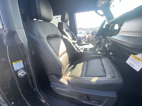 New 2026 Ford Bronco Outer Banks image 26