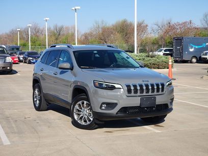 Used 2021 Jeep Cherokee Latitude Lux w/ Trailer Tow Group