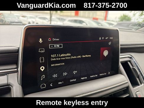 Used 2023 GMC Yukon XL SLT w/ SLT Luxury Package RWD image 14