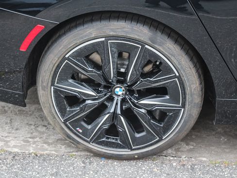 New 2026 BMW 740i w/ Premium Package image 8