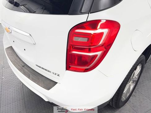 Used 2016 Chevrolet Equinox LTZ w/ Enhanced Convenience Package image 13