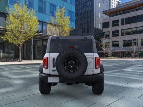 New 2026 Ford Bronco Big Bend w/ Black Diamond Package AWD/4WD image 5