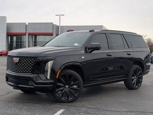 Used 2025 Cadillac Escalade Premium Luxury w/ Touring Package image 2