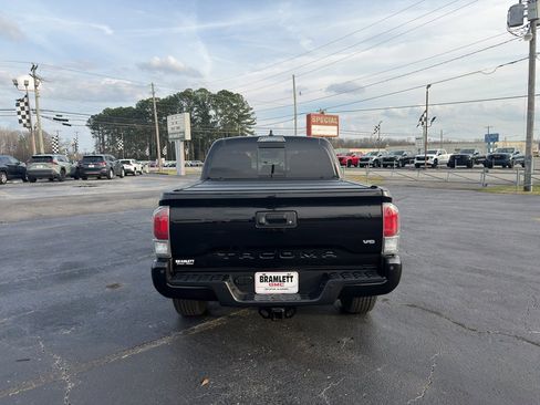 Used 2023 Toyota Tacoma TRD Off-Road w/ Technology Package image 6