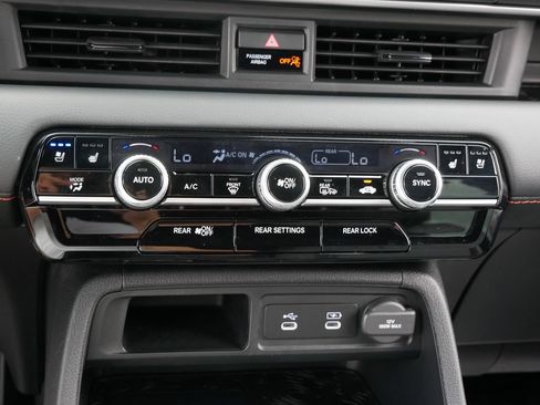 Used 2026 Honda Passport TrailSport Elite image 19