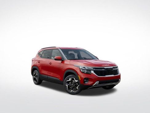 New 2026 Kia Seltos S FWD image 8