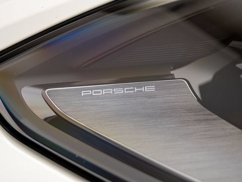 Used 2025 Porsche Cayenne S AWD/4WD image 34