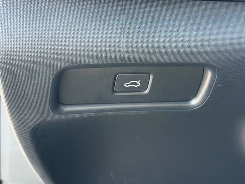 Used 2023 Polestar Polestar 2 FWD image 25