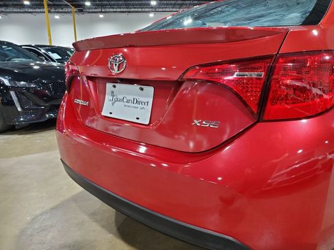 Used 2018 Toyota Corolla XSE FWD image 38