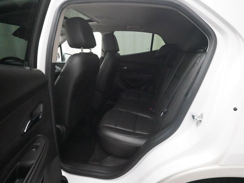 Used 2018 Buick Encore Premium w/ Experience Buick Package image 15