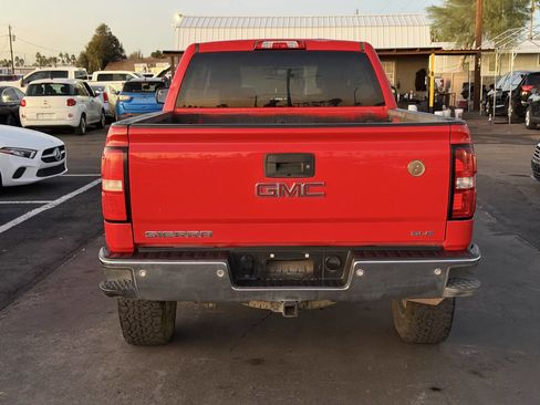 Used 2018 GMC Sierra 1500 SLE image 8