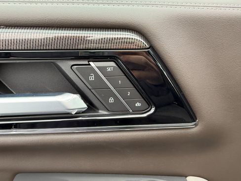 New 2026 GMC Yukon XL Elevation w/ Elevation Premium Package image 27