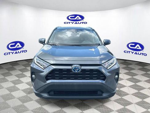 Used 2020 Toyota RAV4 XLE w/ Convenience Package AWD/4WD image 10