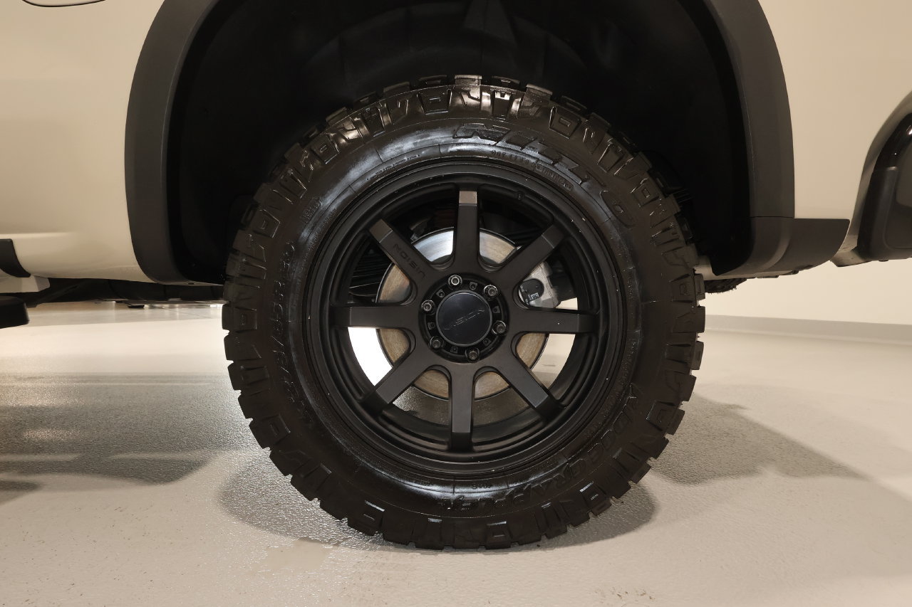 Certified 2026 Chevrolet Silverado 1500 ZR2 w/ LPO, Dark Essentials Package AWD/4WD image 36