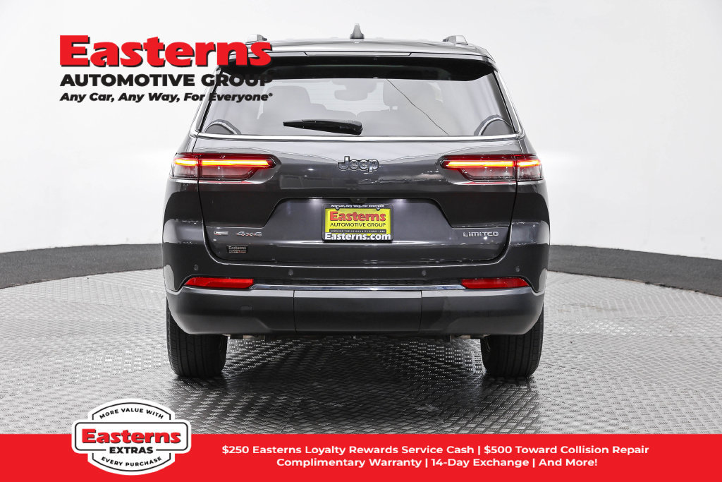 Used 2022 Jeep Grand Cherokee L Limited AWD/4WD image 7