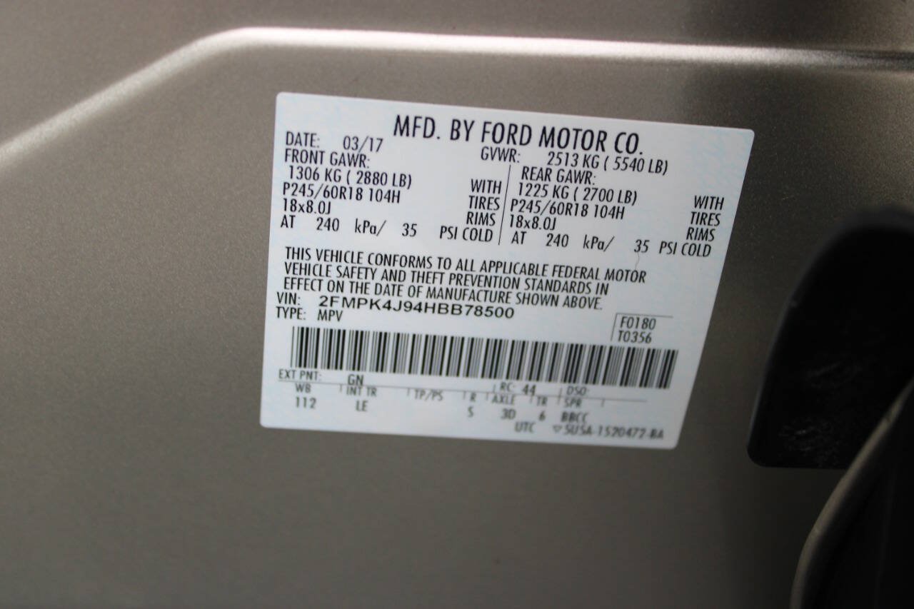Used 2017 Ford Edge SEL w/ Equipment Group 201A AWD/4WD image 16
