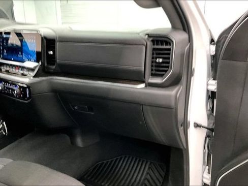 Used 2026 Chevrolet Silverado 1500 RST AWD/4WD image 19
