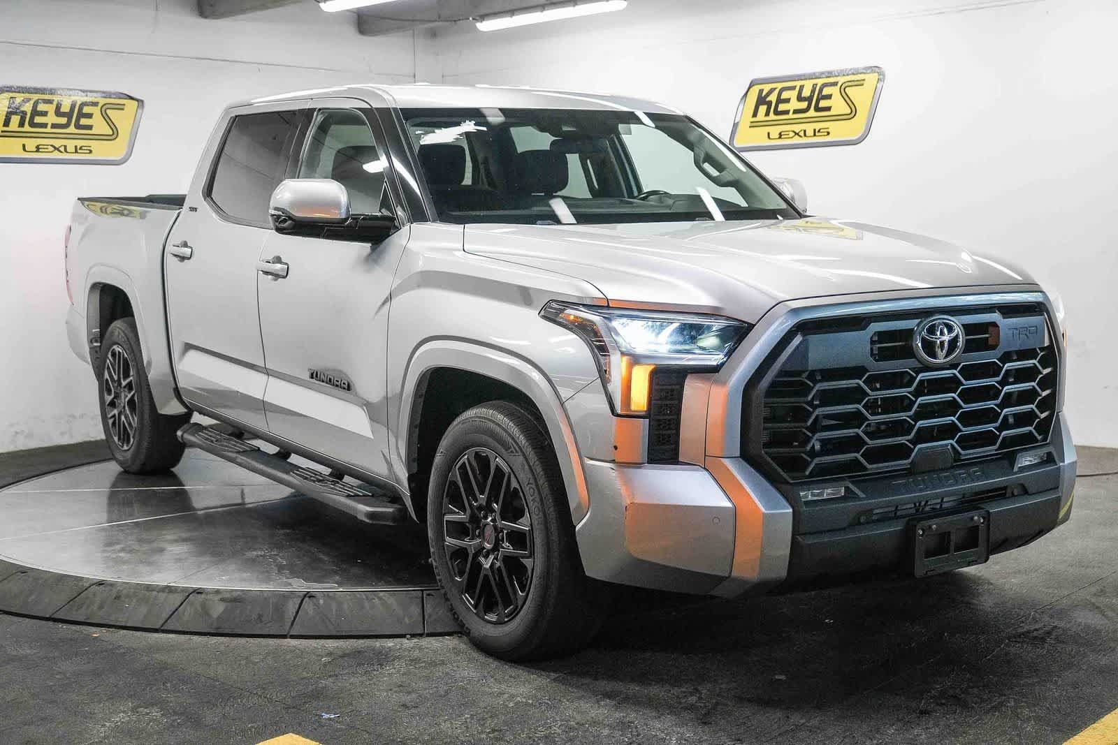 Used 2022 Toyota Tundra SR5 w/ TRD Sport Package AWD/4WD image 5