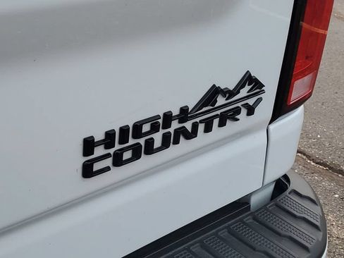Certified 2026 Chevrolet Silverado 2500 High Country w/ High Country Premium Package AWD/4WD image 37