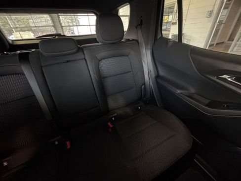 Used 2025 Chevrolet Equinox LT image 41