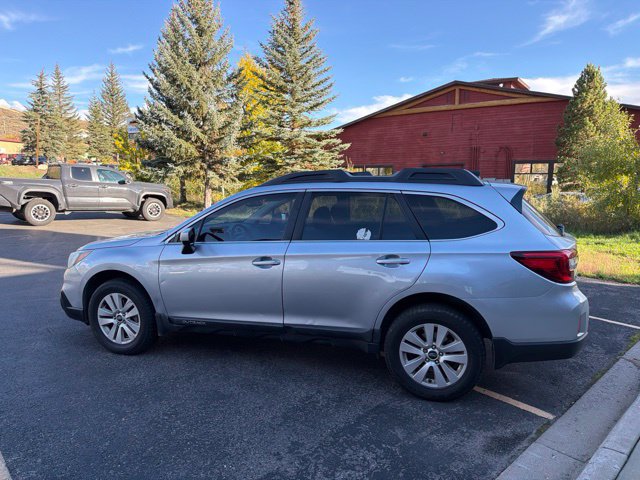 Used 2016 Subaru Outback 2.5i Premium AWD/4WD image 17