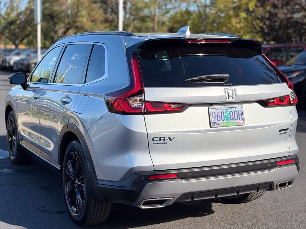 Used 2025 Honda CR-V Sport Touring image 3