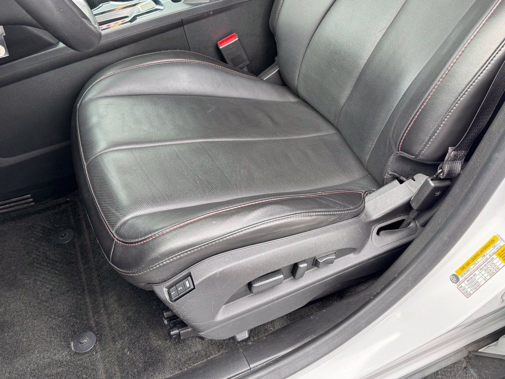 Used 2017 GMC Terrain SLT w/ Driver Alert Package I FWD image 32