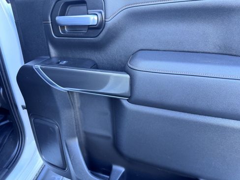 Used 2021 GMC Sierra 1500 AT4 w/ AT4 Preferred Package image 19