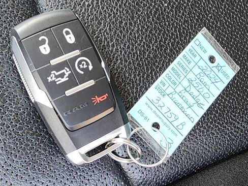 Used 2024 RAM 2500 Laramie image 11