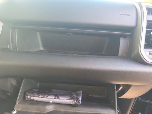 Used 2019 RAM 1500 Big Horn image 34