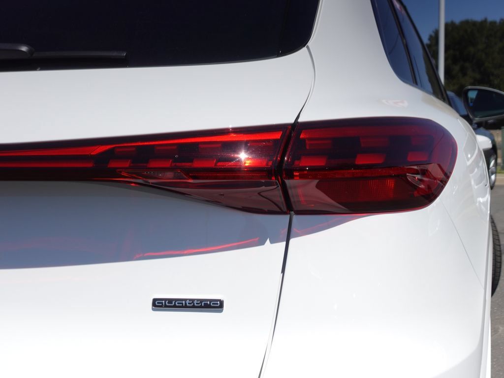 New 2026 Audi Q5 Premium Plus AWD/4WD image 7
