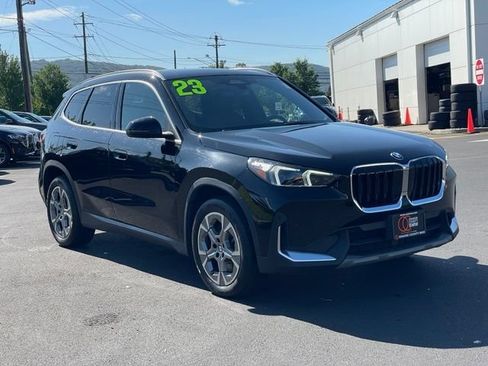 Used 2023 BMW X1 xDrive28i w/ Convenience Package AWD/4WD image 3