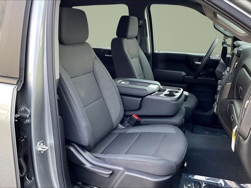 New 2026 Chevrolet Silverado 2500 Custom w/ Custom Value Package image 12