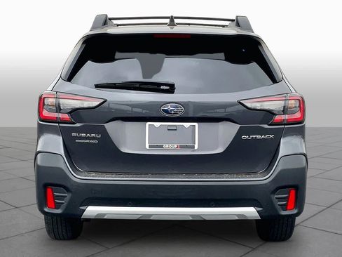Used 2022 Subaru Outback Limited AWD/4WD image 5