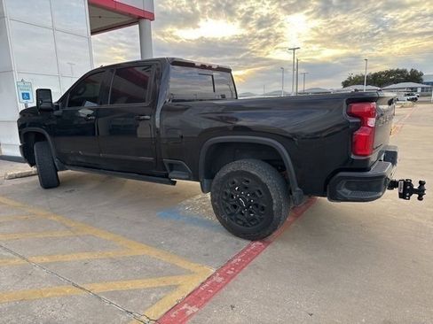 Used 2024 Chevrolet Silverado 3500 High Country image 6