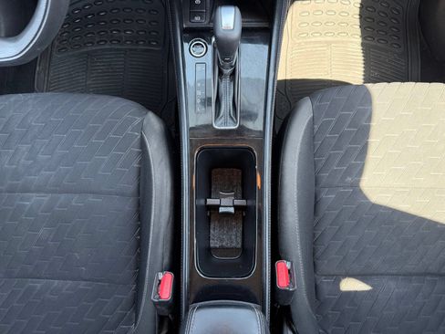 Used 2021 Nissan Kicks SV FWD image 26