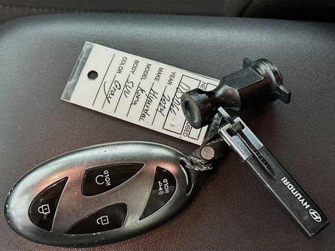 Used 2024 Hyundai Kona SEL FWD image 24