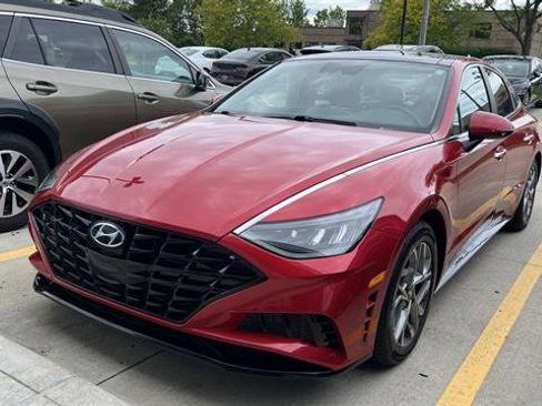Used 2020 Hyundai Sonata SEL w/ Premium + Sunroof Package FWD image 1