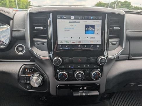 Used 2023 RAM 1500 Laramie AWD/4WD image 20