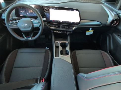 New 2026 Chevrolet Equinox EV RS image 5