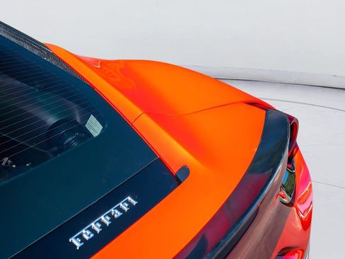 Used 2017 Ferrari 488 GTB RWD image 27