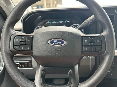 Used 2025 Ford F350 XLT w/ 360-Degree Camera Package AWD/4WD image 24