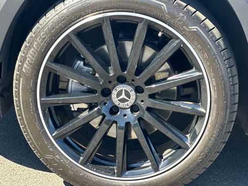 Certified 2022 Mercedes-Benz GLB 250 4MATIC image 31