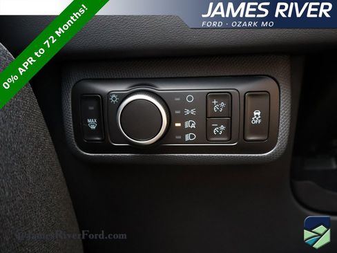 New 2025 Ford Mustang Mach-E Premium image 32