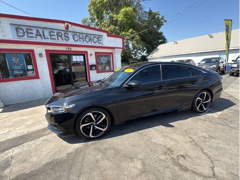 Used 2021 Honda Accord Sport image 4