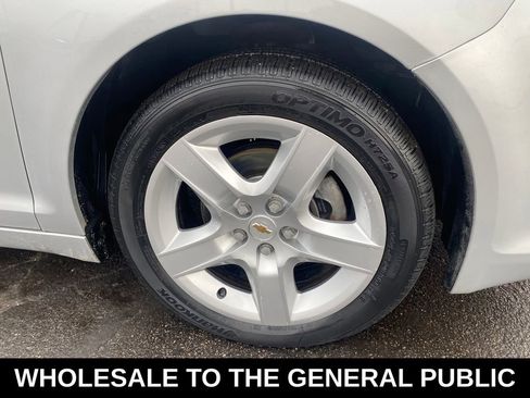 Used 2012 Chevrolet Malibu LS image 25