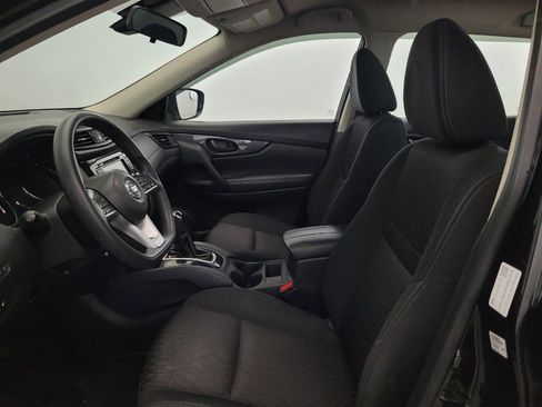 Used 2019 Nissan Rogue S AWD/4WD image 17