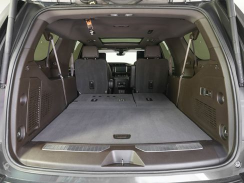 Used 2021 GMC Yukon XL Denali w/ Denali Ultimate Package image 13